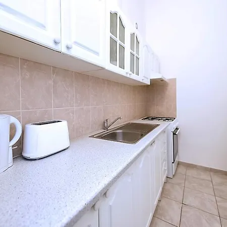 Old Town In Centre With 2 Bedrooms